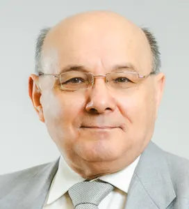 ALEKSANDRS KRAIŅUKOVS